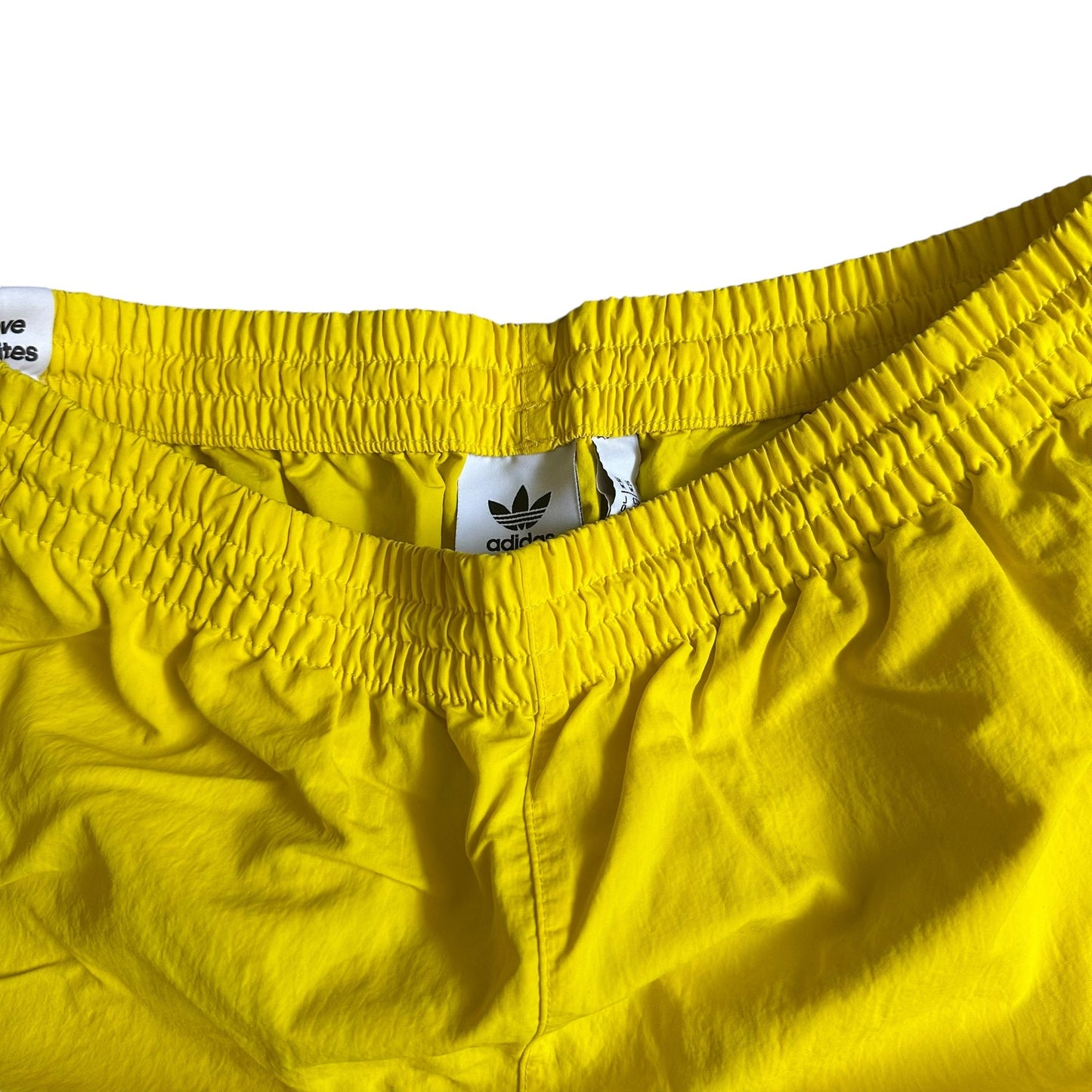 Adidas Yellow Workout Athletic Running Shorts Mens Medium