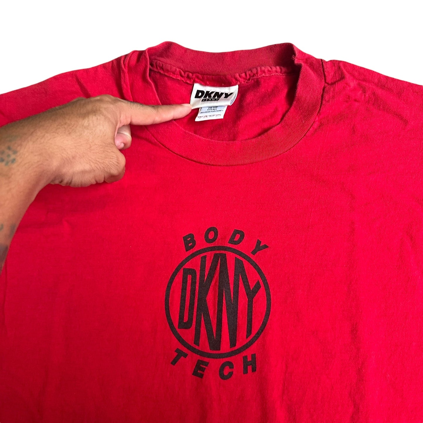 Vintage DKNY Logo Red Tee Shirt OneSize Unisex y2k